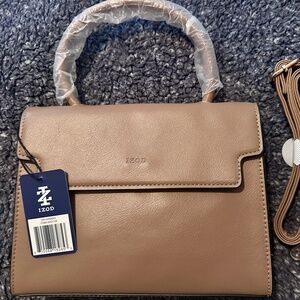 Tan Izod handbag NWT